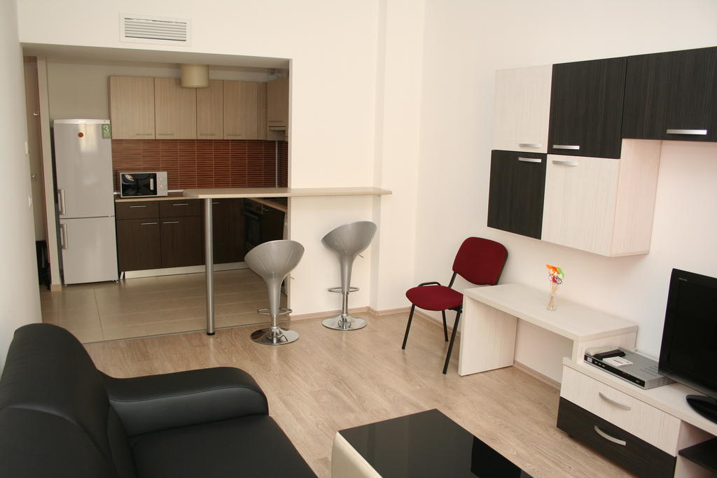 Top Rooms Aparthotel Bukarest Rum bild