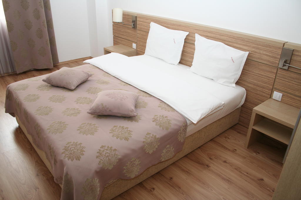 Top Rooms Aparthotel Bukarest Rum bild