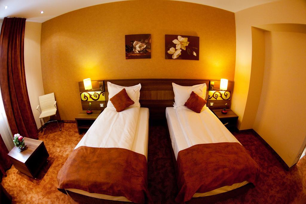 Top Rooms Aparthotel Bukarest Rum bild