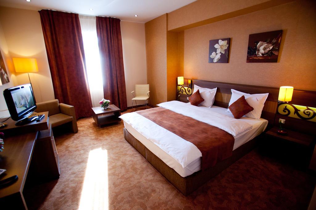 Top Rooms Aparthotel Bukarest Rum bild